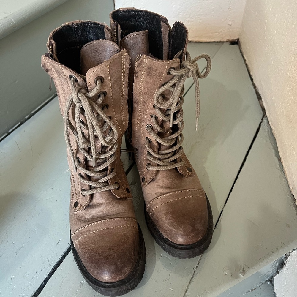 Authentic leather combat style boot
